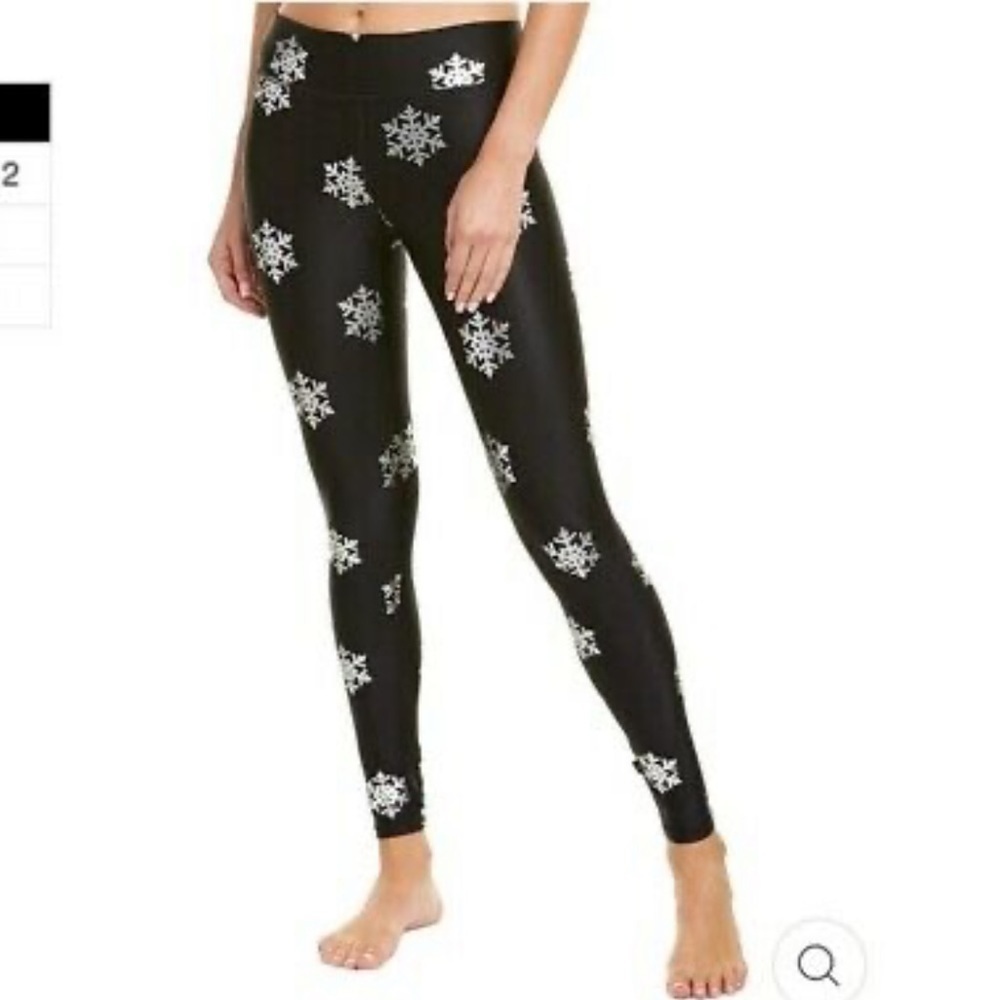 Terez Silver Snowflake Printed Foil Yoga Leggings Womens Black Silver